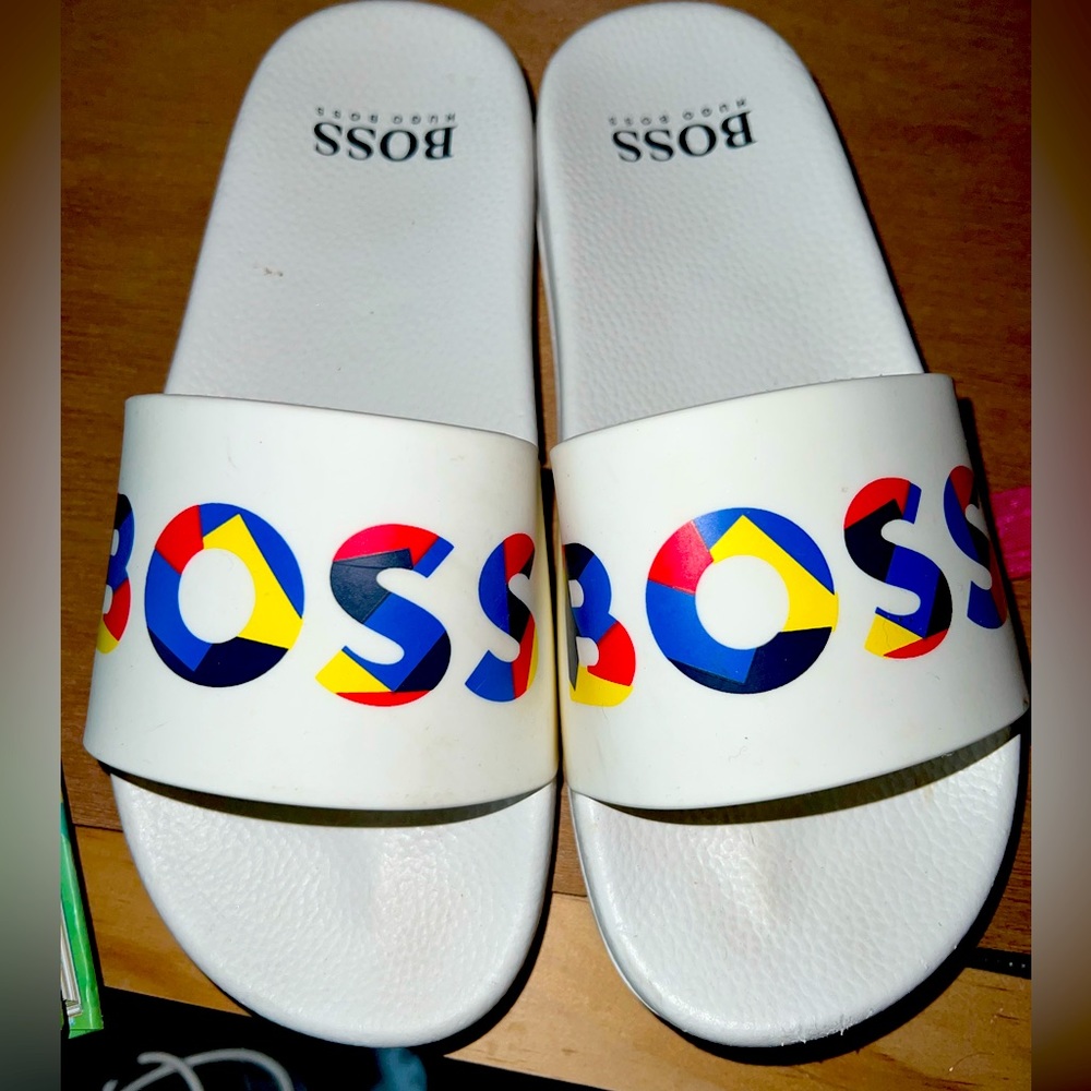 Hugo boss slides, boys size 4.5